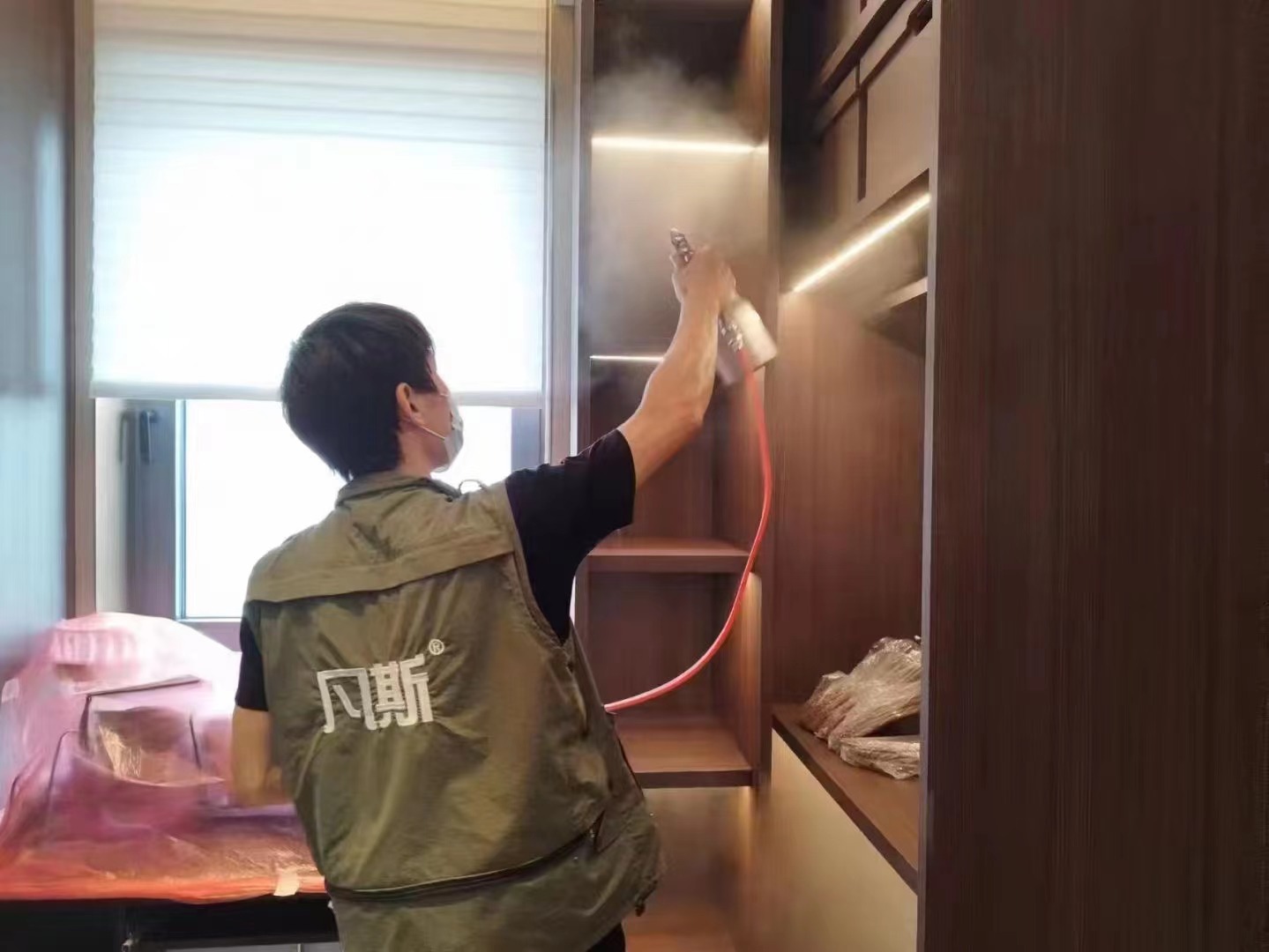 空氣清新劑能去除室內(nèi)的臭味嗎？廁所臭味該如何處理